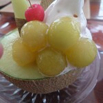 8dai Aoi fruit Parlor - 