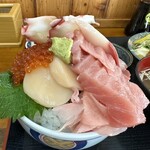 浜めし - 5色丼のアップ