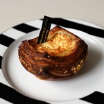 ブーランジェリー スドウ - 蜂蜜とクリームチーズ