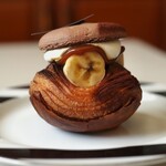 ブーランジェリー スドウ - マカロンショコラバナーヌ