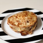 ブーランジェリー スドウ - 大山ハムのクロックムッシュ