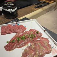 焼肉牛匠 新 - 