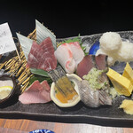 喜口屋 中目黒 - お刺身盛り合わせ！必食