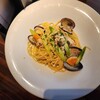 RISTORANTE&BAR ITALIANA ミア アンジェラ - 海道ホタテとあさり、アスパラの白ワイン風味(1380円)です。