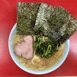 末広家 - ラーメン並盛(850円)