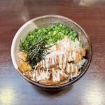 Toukyou Tonkotsu Ramen Bankara - 角煮丼
