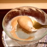 日本料理 柳燕 - 杏仁アイス