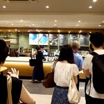 STARBUCKS COFFEE - オープン早々、行列ができてました。