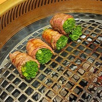 ホルモン焼肉 富や 栄店 - 