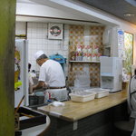 いくしや - 老夫婦がかき氷を作ってくれます。