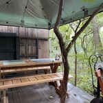 None cafe - 露台座位