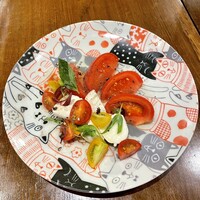 Seafood bar Ermitage 代々木店 - ②水牛モッツァレラチーズ