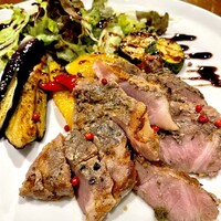 Seafood bar Ermitage 代々木店 - ⑤豚肩ロース 炭火焼き