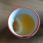 郷土料理 栃洞屋 - 学校給食にもこの梅トロリを出されてるとの話。
      
      豆腐豆腐の味わいはシッカリとしているけれど
      甘味あるデザートみたいな味わいになってる❕