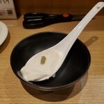 Yakiniku Nikushoku - クリーミー豆腐～与那国島の岩塩