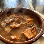 スペイン料理＆ワインバル タパス＆パエリアMAR - カジョスマドリード煮込み