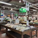 ええじゃん尾道 - 広い店内✨