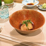 ますなが - ホタテを揚げて、干し貝柱みたいになってる。絶品！