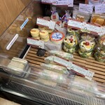 ル・グルニエ・ア・パン - サラダもあるよ