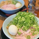 京都拉麺 めんくら - 九条ネギラーメン+九条ネギ+味玉