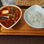 スープカレー屋 鴻 - 黒スープ・ビーフ(120ｇ)3倍  1,300円 ♪