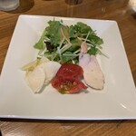 ワイン食堂ジョイーレ - サラダ　