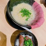 牛骨白湯ラーメン Azuma - 