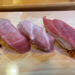 魚屋直営すし食堂 魚まる - 