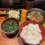 Menya Ono Shokudou - 胡麻魚定食、これにラーメンが付きます。