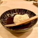 多仁本 - 黒蜜たっぷりわらび餅と抹茶