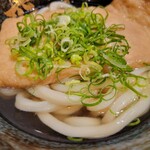 自家製さぬきうどんと肉 新橋甚三 - 黒糖あげとかけうどん。