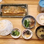 大衆食堂 てんぐ大ホール - さば味噌煮小鉢定食