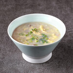 Collagen rich gomtang soup