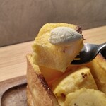 CROCE セントレア店 - アイスを乗せて