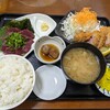 Nakaurawa Shokudou - 馬刺しとハーフ豚カツ定食1250円