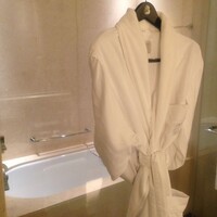 セント レジス ホテル 大阪 - もちろんバスローブは常備