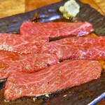 横浜大衆焼肉 もつ肉商店 - 和牛肩三角ロース