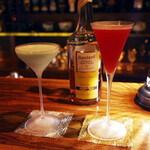 Bar Vanitas - グラスホッパー(1200円・外税)とジャックローズ(1500円・外税)