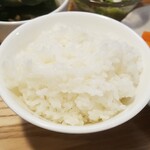 キッチン ブルー グローブ - ご飯大盛りのアップ