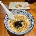 貪瞋癡 - 黒バラのり。