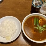 Goppu No Anagura - 2023/07/14 チキンと野菜のカレー