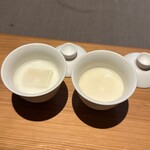 茶禅華 - 温冷二種の杏仁豆腐