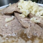 YAMAちゃん - ニンニクチャーシューメン大盛¥990 zoom！