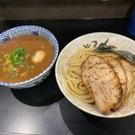 tsukememmushin - 味噌豚骨つけ麺 1100円 チャーシュートッピング300円
