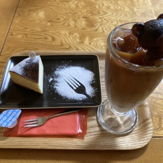 カフェ食堂 れんげや_0
