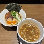 フェニックスの涙 - 濃厚パイタンつけ麺スペシャル