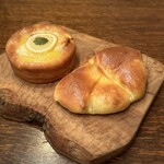 Boulangerie Queue - さっぱりとしたレモンクリームとカスタードたっぷりの思いクリームパン