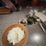 SOWER - “海老のエキスで魚醤“はご飯に直接乗せて。胡瓜の浅漬け花ビラ見立て”は見るからに繊細な包丁使い。丁寧さに感服します。