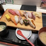 Sushi Uogashi Nihonichi - 