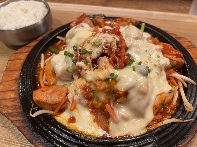 韓美膳 μPLAT金山店 （ハンビジェ） - 金山/韓国料理 | 食べログ